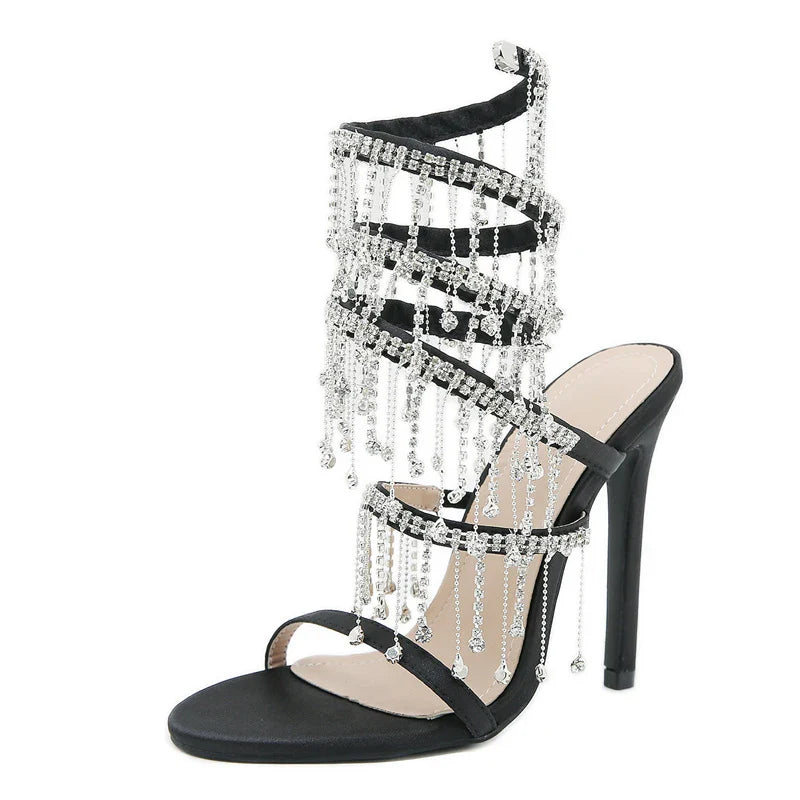 LuxeChic Glanzende Kristallen Kwastjes Sandalen