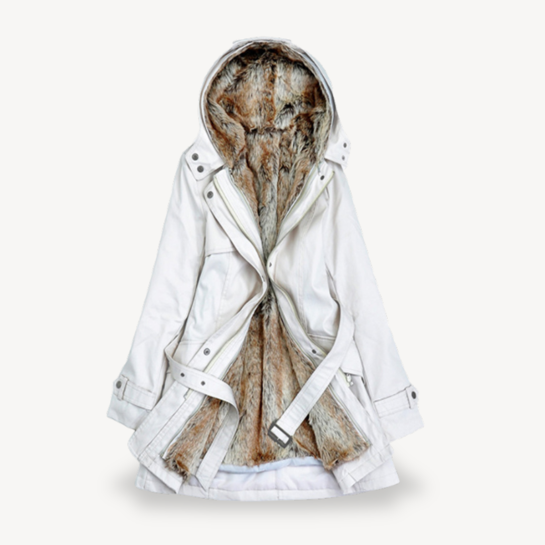 BerlinGlamour | Damesparka met imitatiebontvoering 2