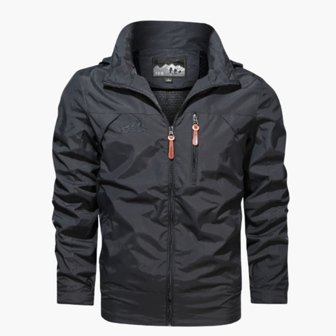 BerlinGlamour | Herenregenjas met capuchon en ritszakken 4