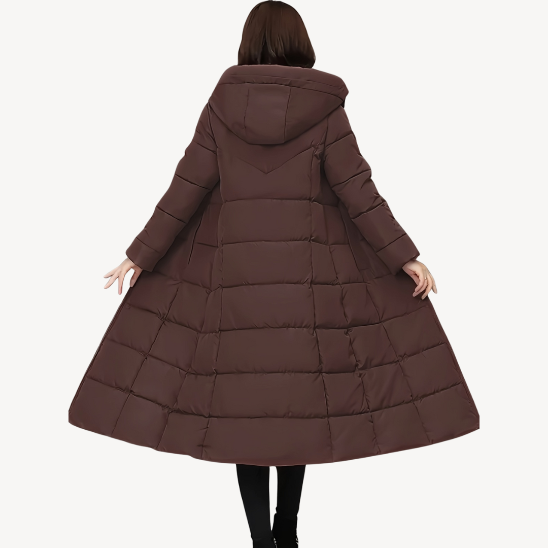 BerlinGlamour | Lange gewatteerde jas met capuchon voor dames 2