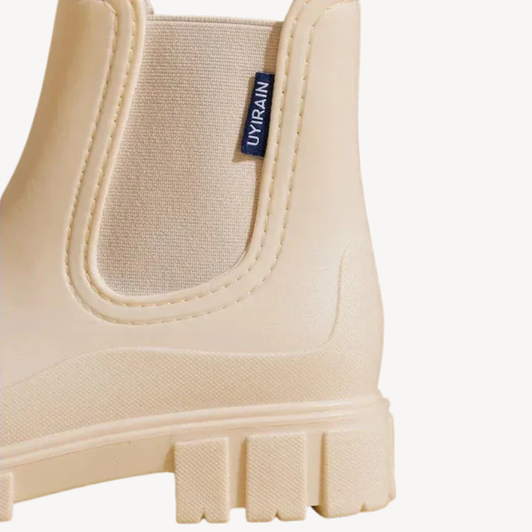 BerlinGlamour | Waterdichte enkellaarsjes voor dames 7