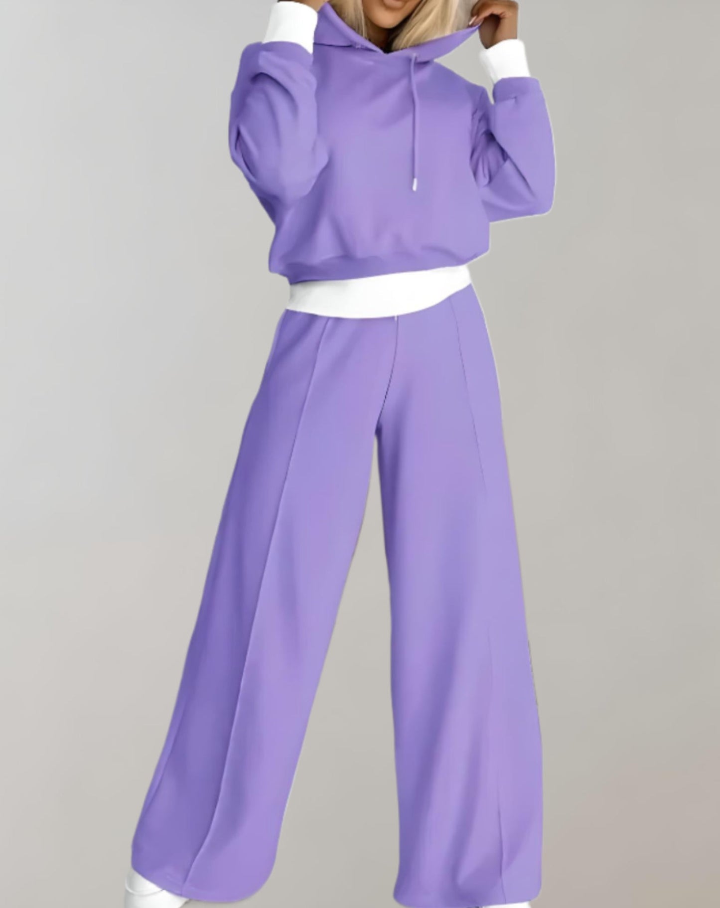 Comfortabele Tweedelige Joggingset met Capuchon en Wijde Broek
