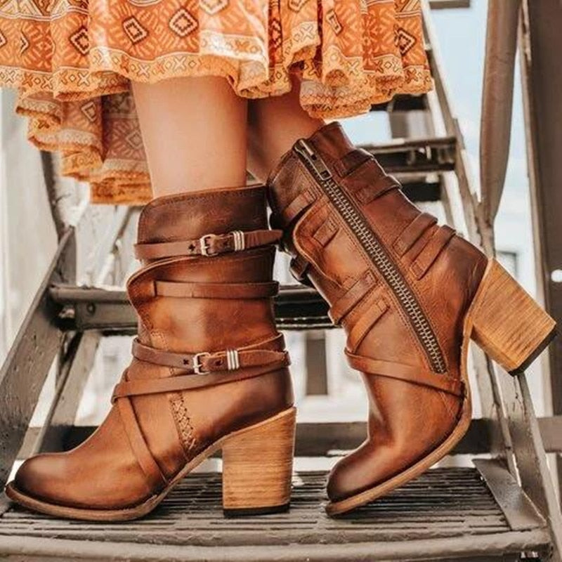 Dames enkellaarsjes van leer – Slouchy vintage look met gespen en blokhak