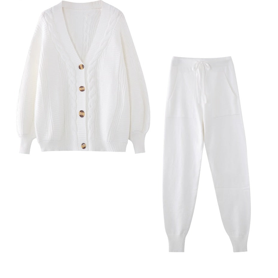 Warme Gebreide Set: Vest en Broek voor Vrouw