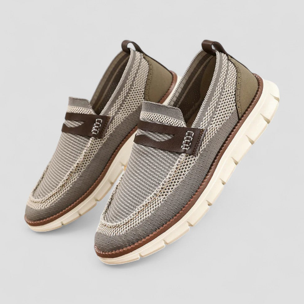 Orthopedische ademende gebreide instappers voor heren 1