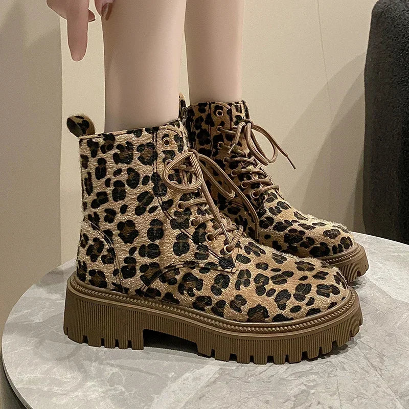 Laarzen Luipaardprint Stijlvol en Chic