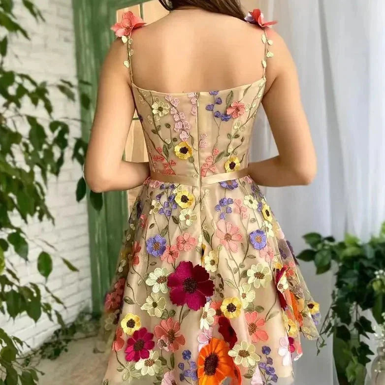 Vrouwelijke Bloemen Jurk met Vierkante Halslijn