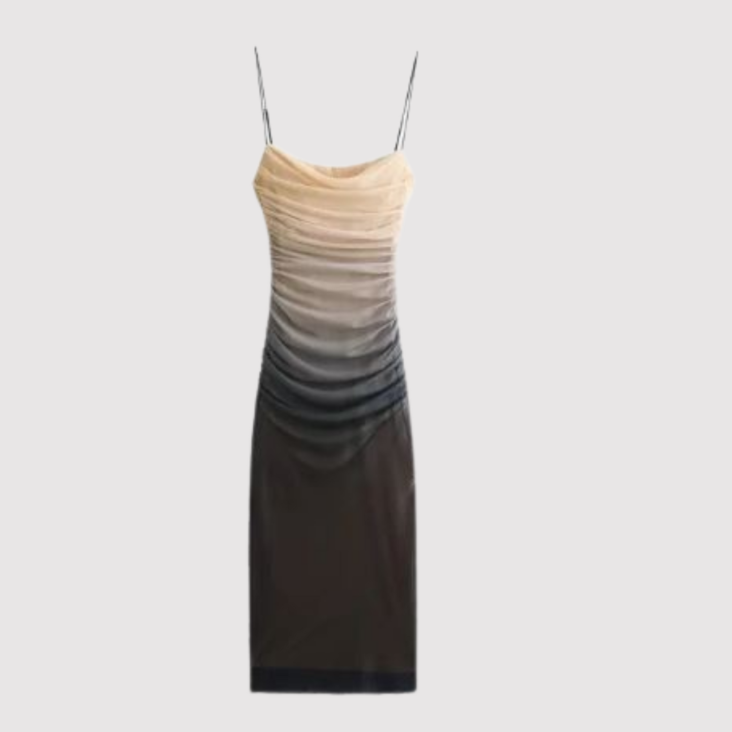 Vrouwelijke Zomerjurk Met Spaghettibandjes