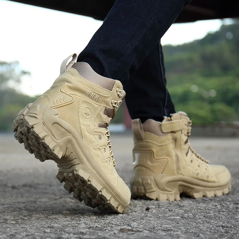 Alfredo | Zwarte militaire werklaarzen met antislip zool in de kleur Khaki voor heren in stijl geschikt voor alle seizoenen.