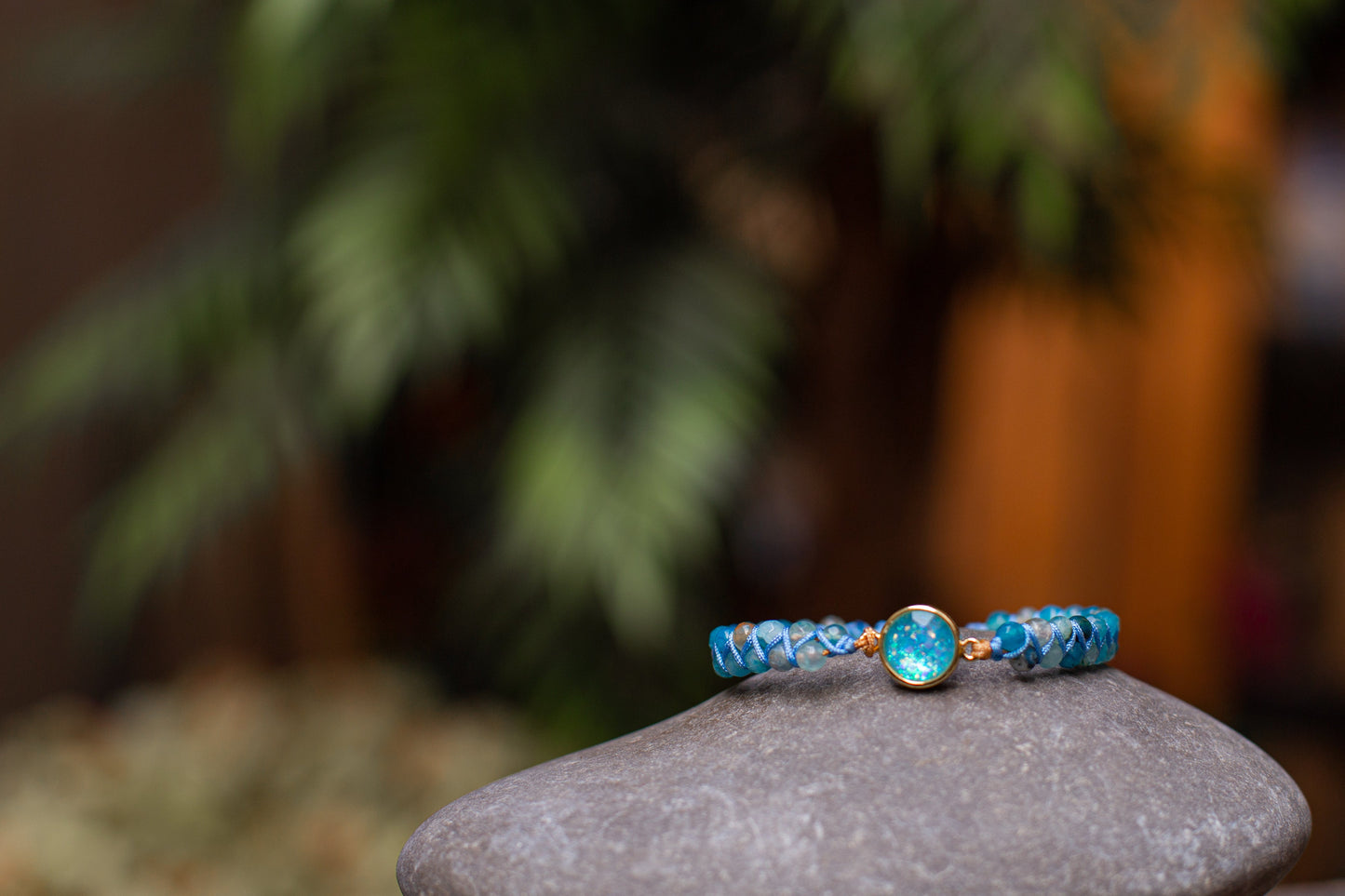 Blauwe Opaal Armband met Glitter Effect