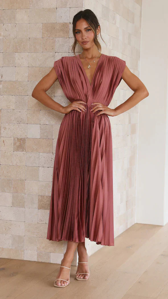 Elegante Jurk voor Vrouw met Klassieke Stijl