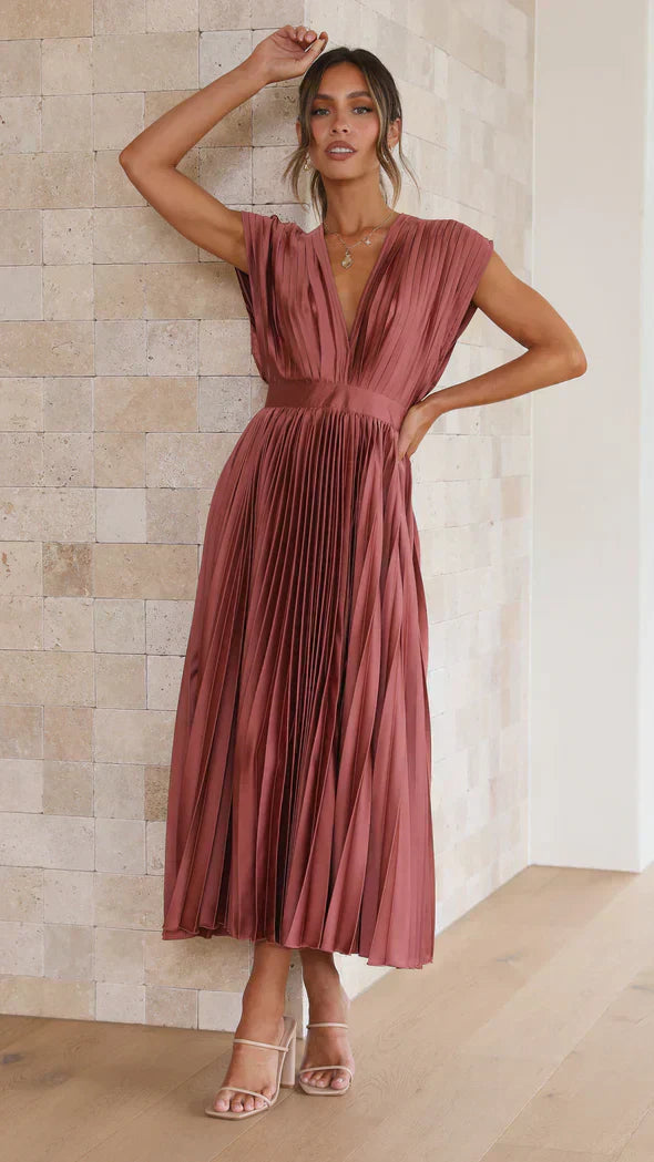 Elegante Jurk voor Vrouw met Klassieke Stijl