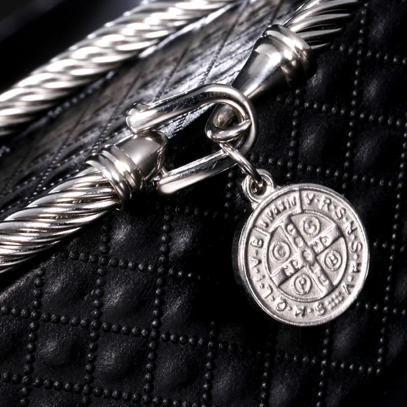 Katholieke Bedelarmband Heilige Benedictus Zilverkleurig