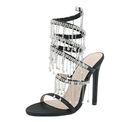 LuxeChic Glanzende Kristallen Kwastjes Sandalen