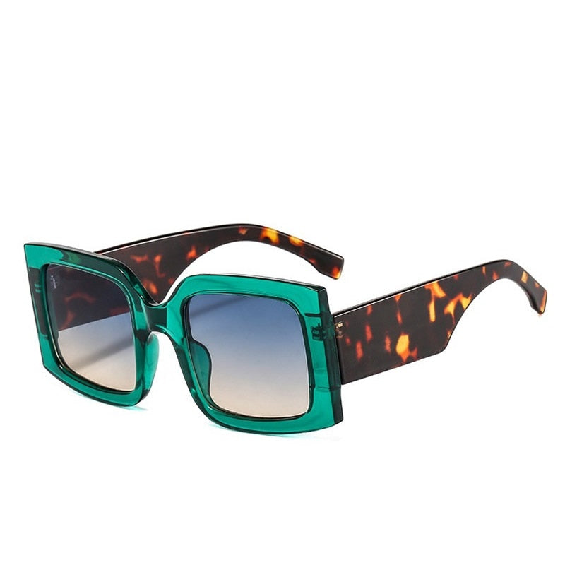 Dames Zonnebril Groot Statement Model Met Kleurrijk Frame