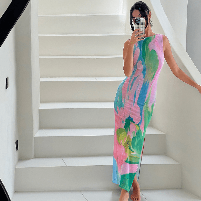 Vrouwelijk Maxikleed met Laag Rugdecolleté Elegant Design