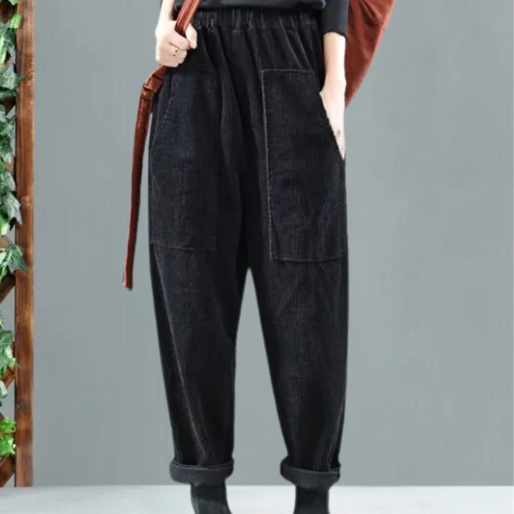 Comfortabele Ribfluwelen Damesbroek Marlowe - Mode Vibes