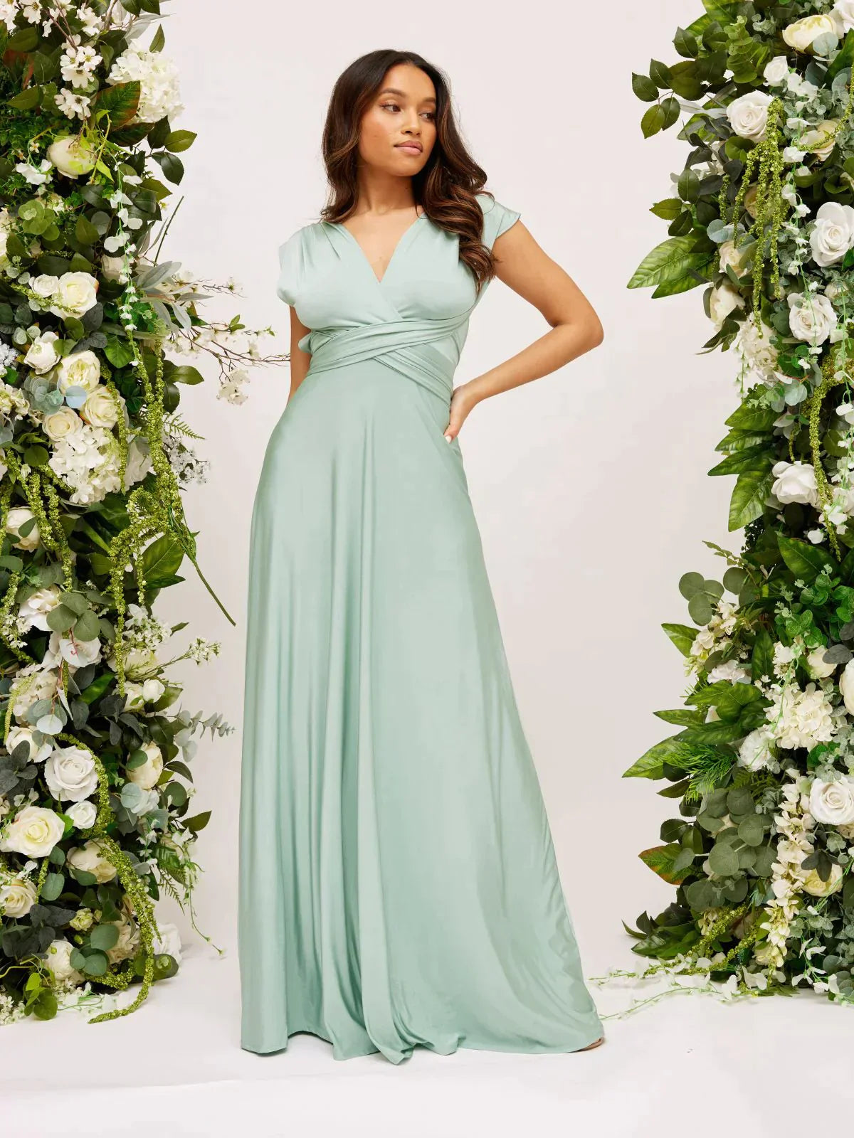 Nicole - Elegante Satijnen Jurk voor Betoverende Avonden