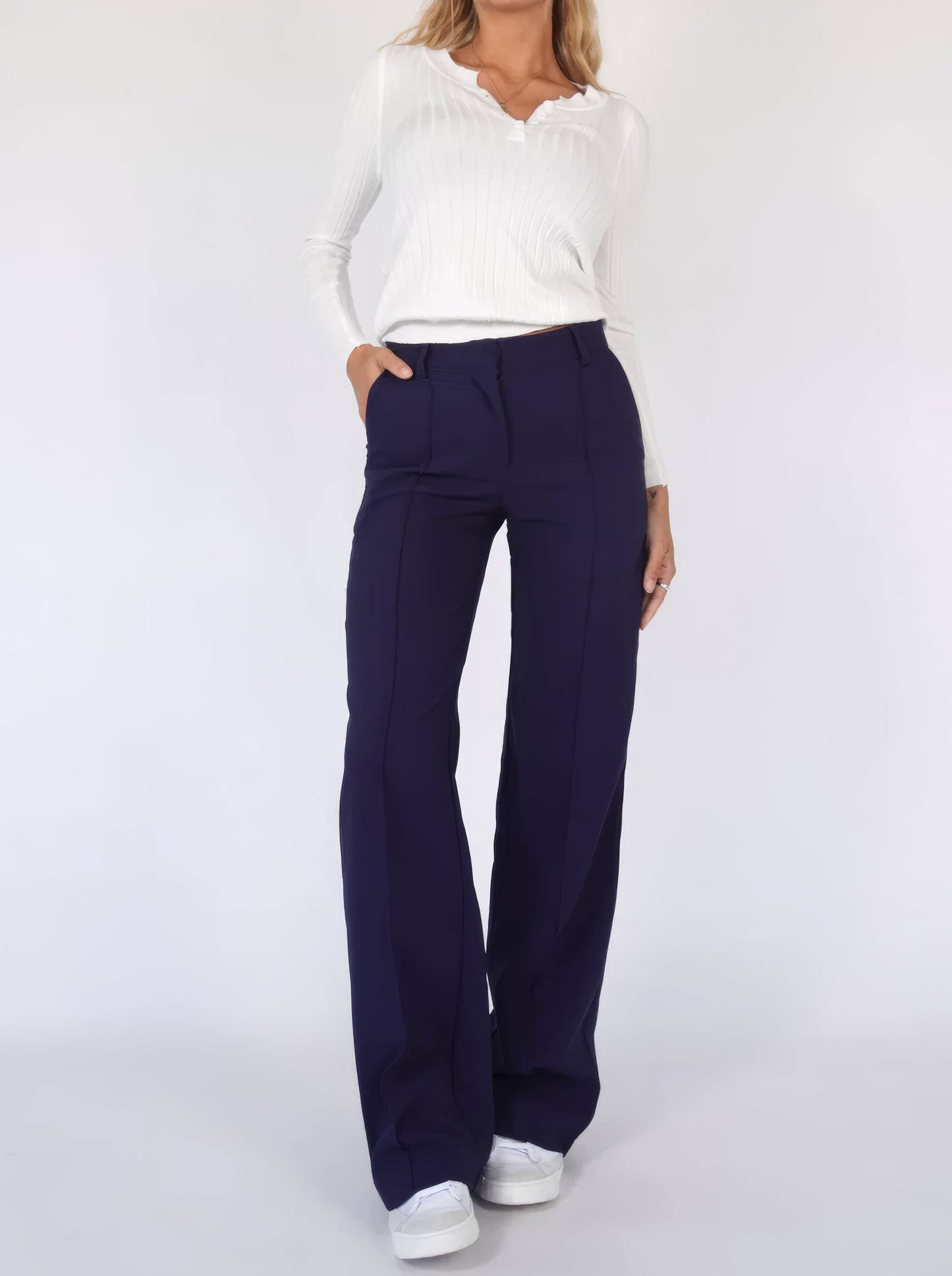 Dames High-Waist Pantalon Met Rechte Pijpen Zwart Basic Model
