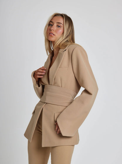 Celeste Blazer met Riem - Stijlvolle Dame Blazer