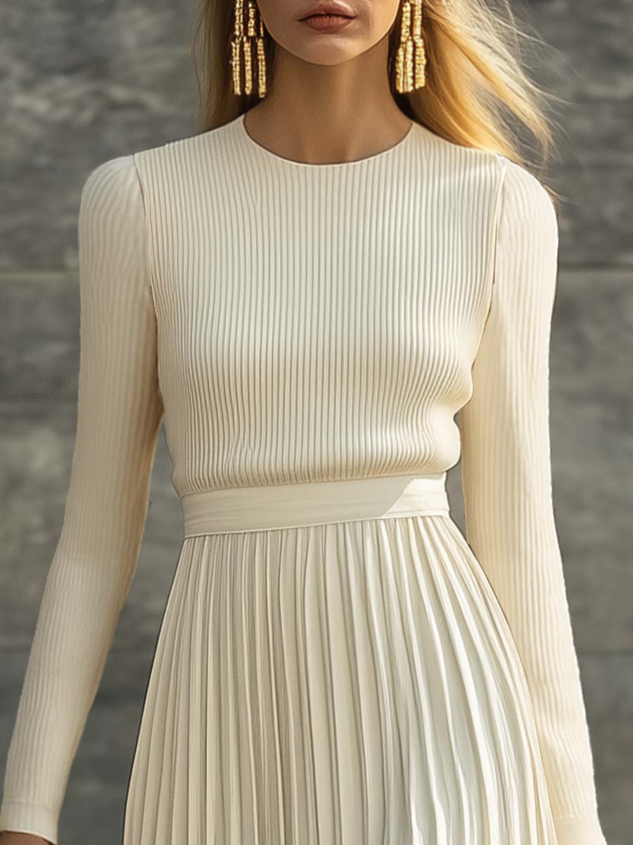 Dames Crème Maxi Jurk met Gebreide Top en Geplooide Satijnen Zoom