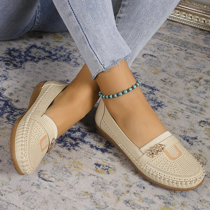 Stap Stijlvol en Comfortabel de Zomer in met Onze Nieuwe Loafers!
