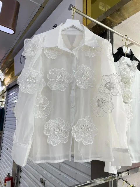 Verleidelijke Mesh Blouse met Pailletten en Bloemen