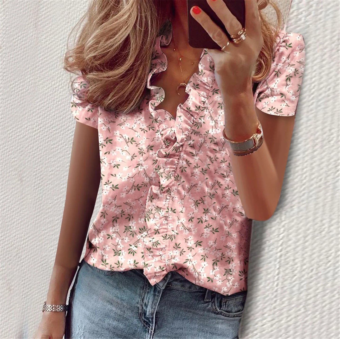 LuxeLuna Retro Print Slim Blouse