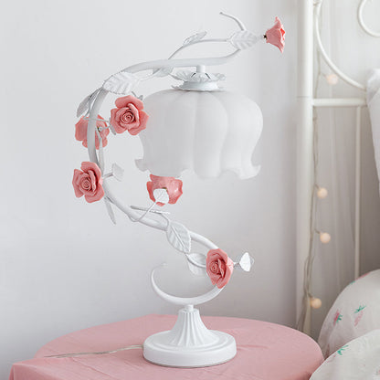 Rozenlamp Rosa Met Warme Verlichting