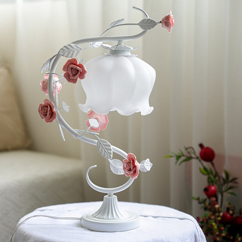 Rozenlamp Rosa Met Warme Verlichting