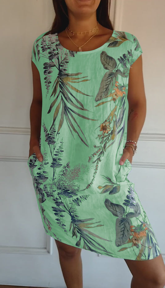 Comfy Crew Neck Dress van LuxeMode