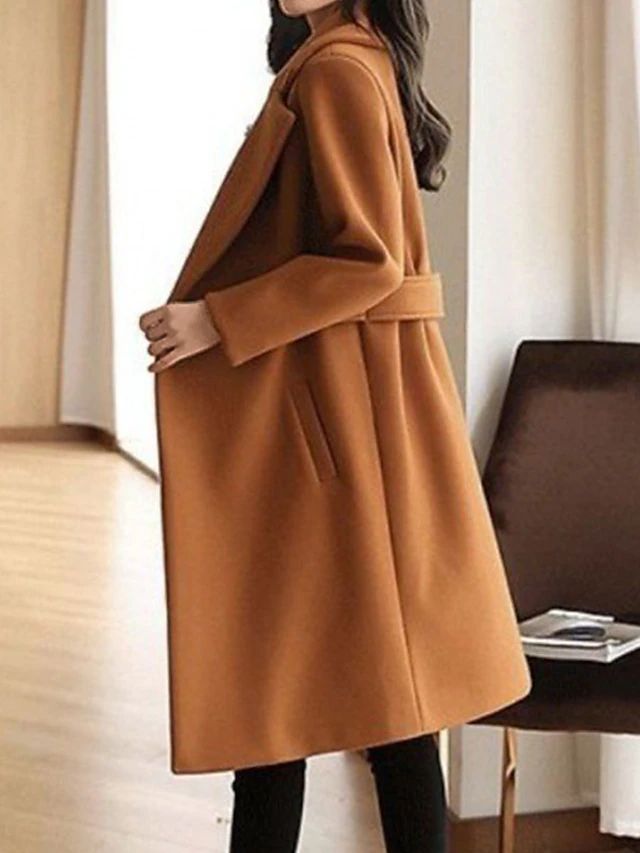 Lange Damesjas Elegante Zijdeachtig Design