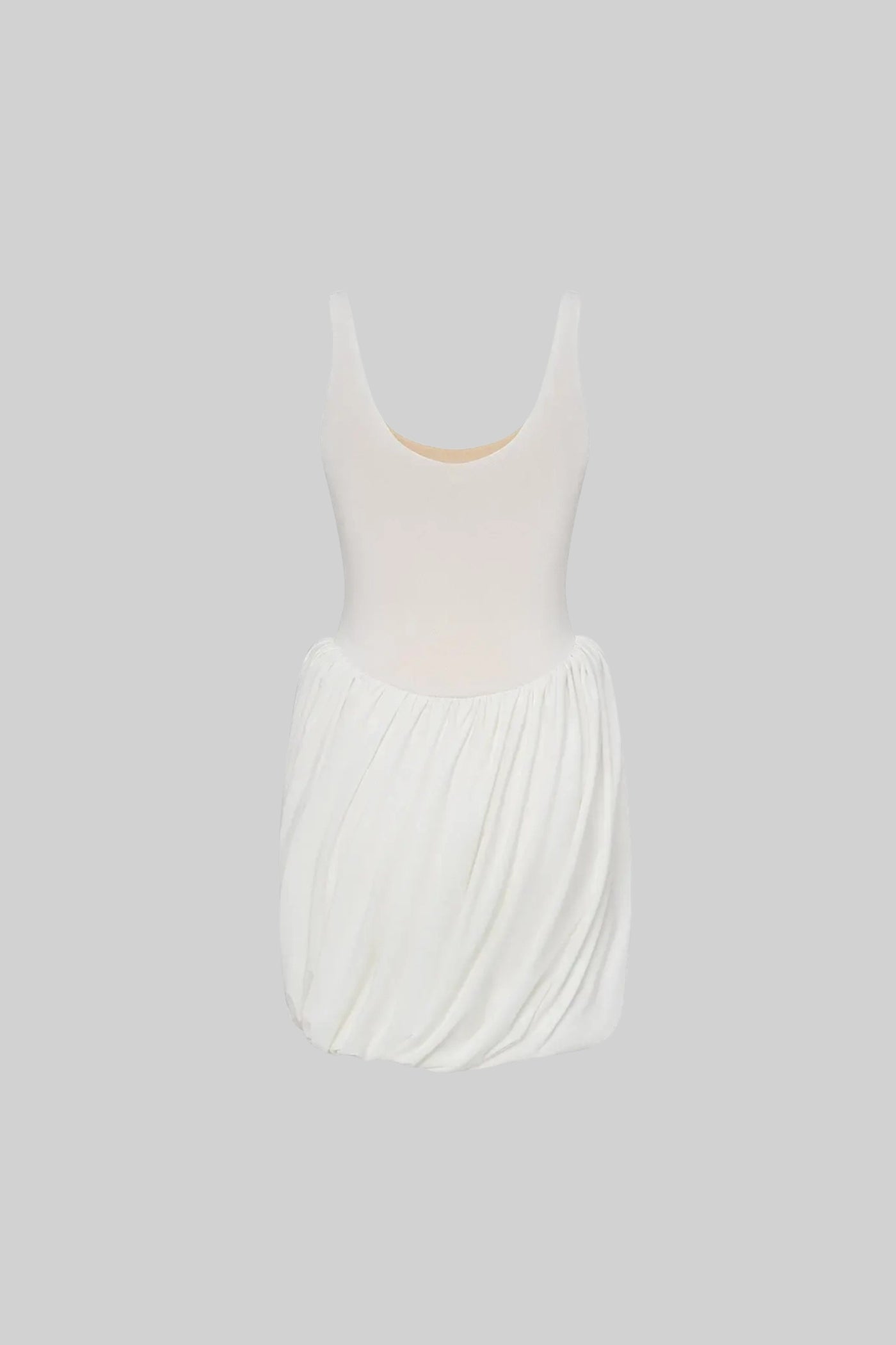 Drapé Mini Jurk met Sculpturale Rok en Zijsplit – Wit