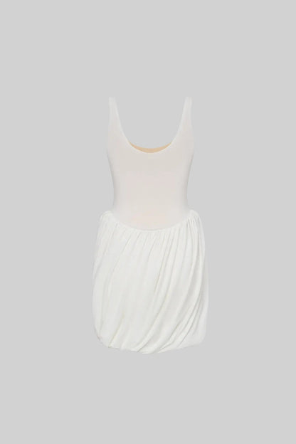 Drapé Mini Jurk met Sculpturale Rok en Zijsplit – Wit