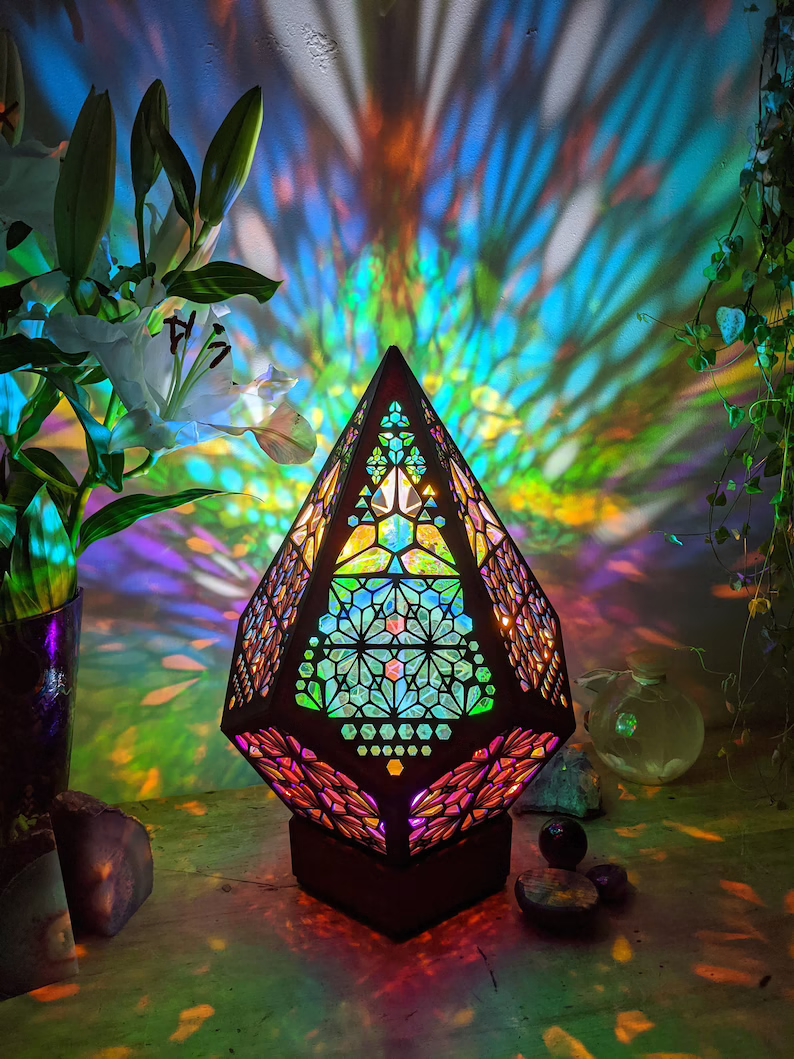 Stijlvolle Glas-in-Lood LED Tafellamp Modern Design