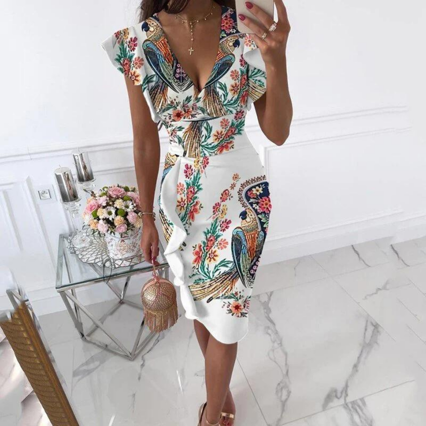 V-Hals Jurk met Plooimouwen en Elegante Stijl