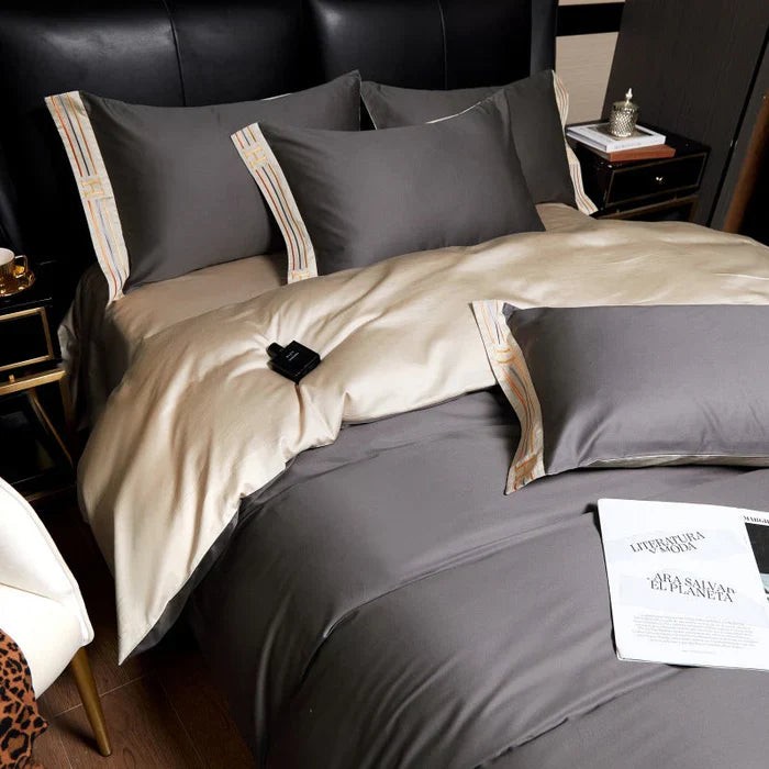 Satijnen Beddengoed Set Geborduurd Luxury Stof