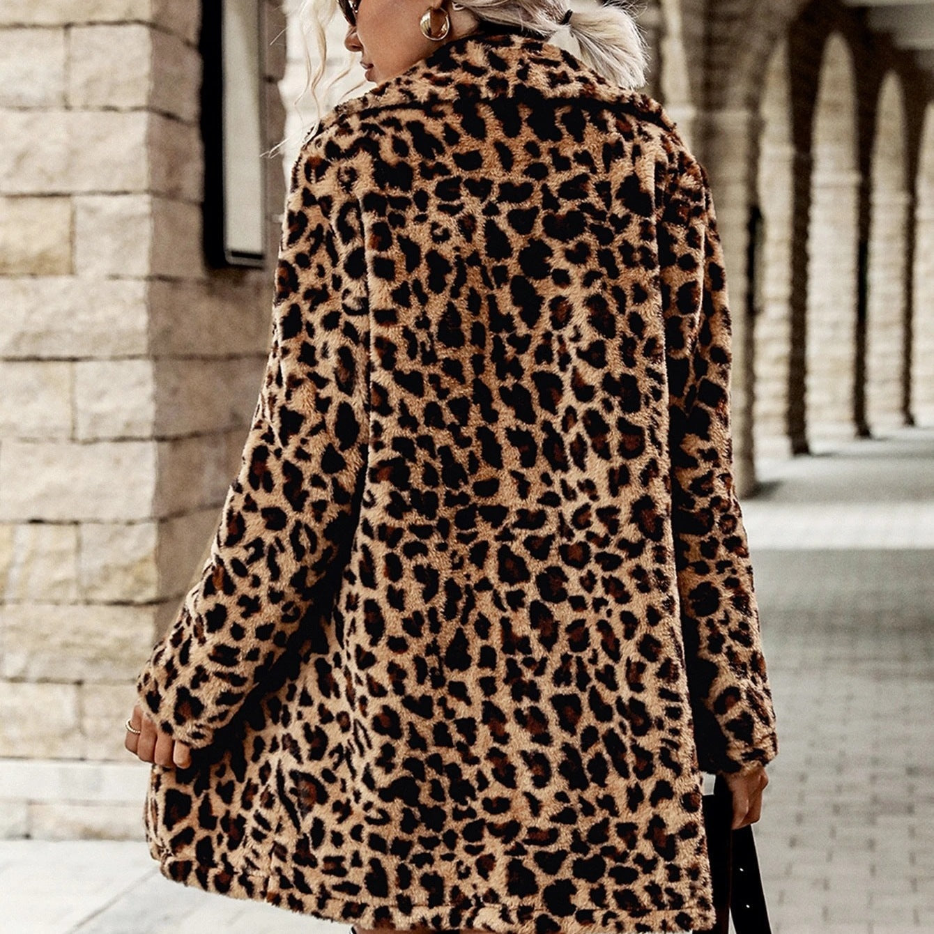 Dames Faux Fur Jas Leopard Print Stijlvol en Trendy