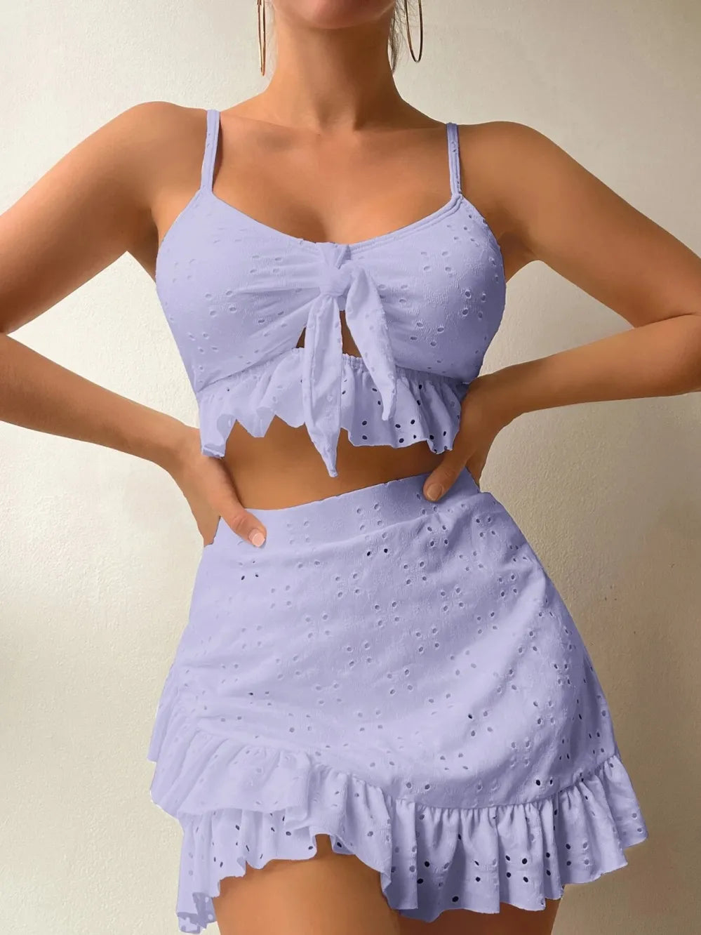 Vrouwelijke Ruffle Set van Eyelet Kant 2-Delig