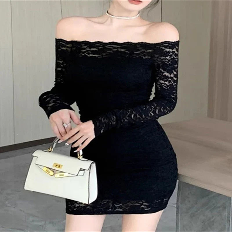 Plus Size Kant Mini Jurk met Elegantie