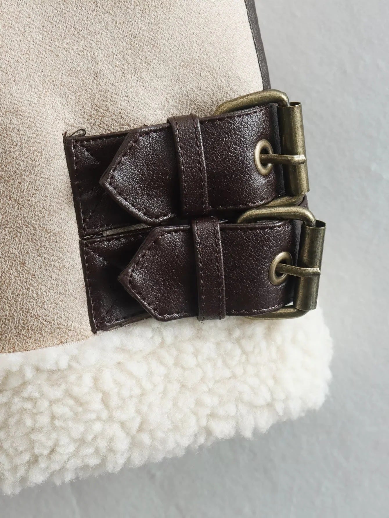 Dames Teddy Bodywarmer Zacht met Aviator Details