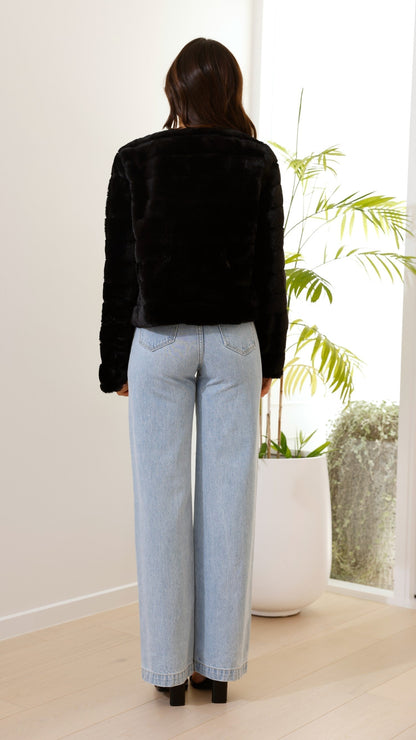 Dames Velour Jasje Crop Model Luxe Stof