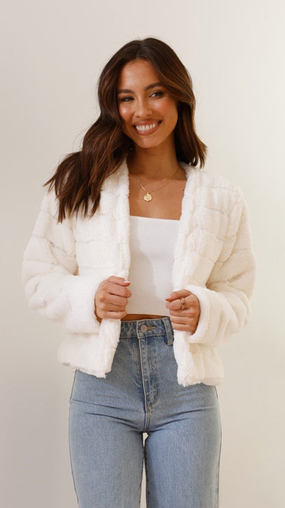 Dames Velour Jasje Crop Model Luxe Stof - Mode Vibes