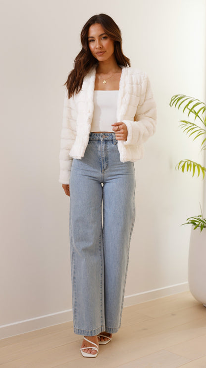 Dames Velour Jasje Crop Model Luxe Stof