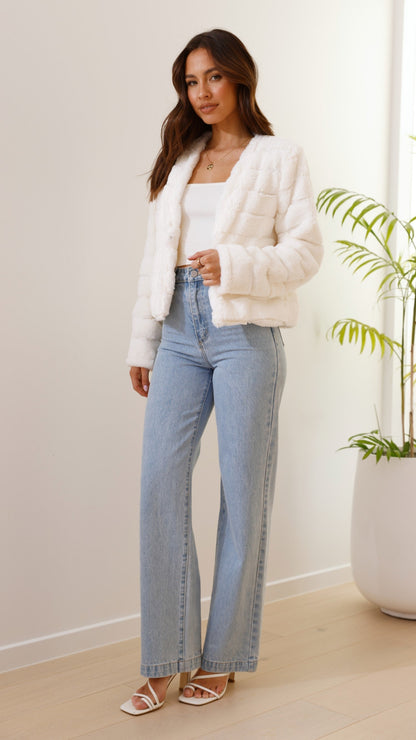Dames Velour Jasje Crop Model Luxe Stof