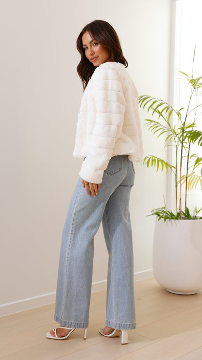 Dames Velour Jasje Crop Model Luxe Stof