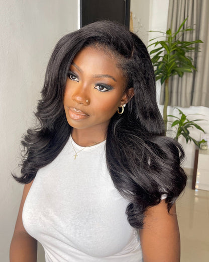 Pruik Zwarte HD Lace Body Wave Krullen