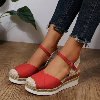 Dames Sandalen met Gesp Sluiting en Gesloten Neus