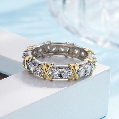 Kruisring met Platina Look en Liefde Symbool