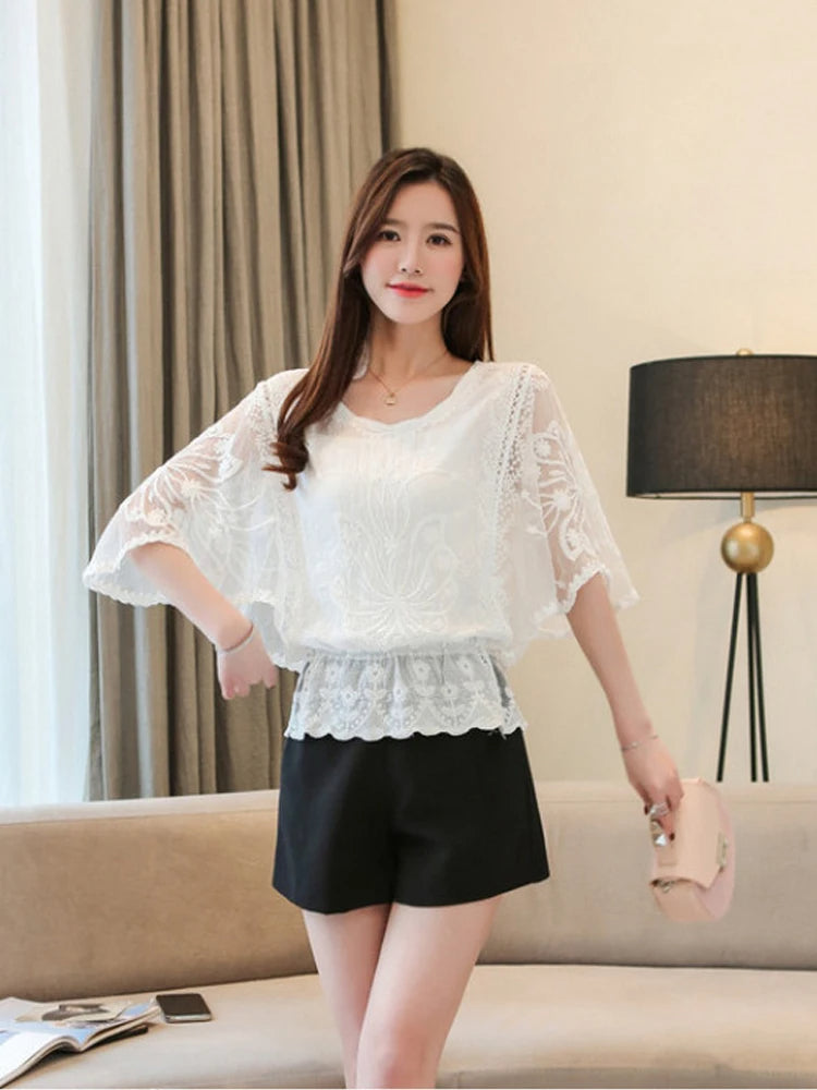 Vrouwelijke Blouse Kiara Trendy en Schattig